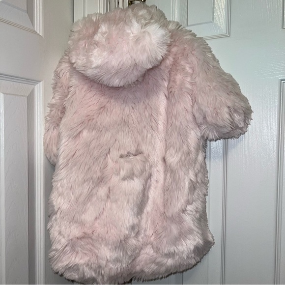 Nwt luxurious, London & Cole faux fur, Pom-Pom bunting suit - Picture 4 of 6